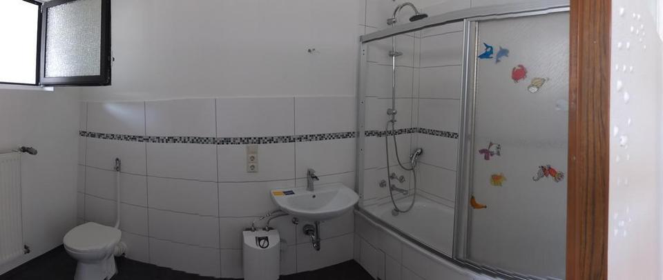 Schöne Maisonettewohnung = Haus im Haus gewerblich geeignet als Mitarbeiter-Unterkunft 7 zimmer