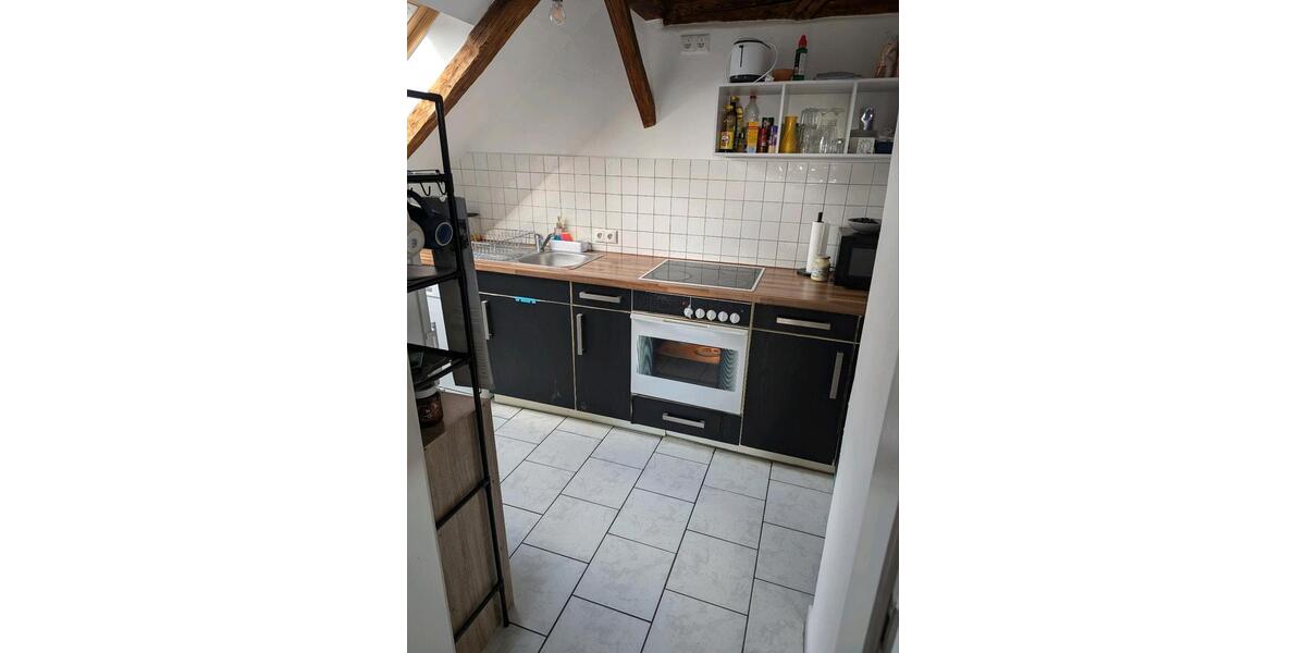 Dachgeschoßwohnung Palling - 3 Zimmer, 84 m&sup2;, 1.000&euro; | Angebot:26247658