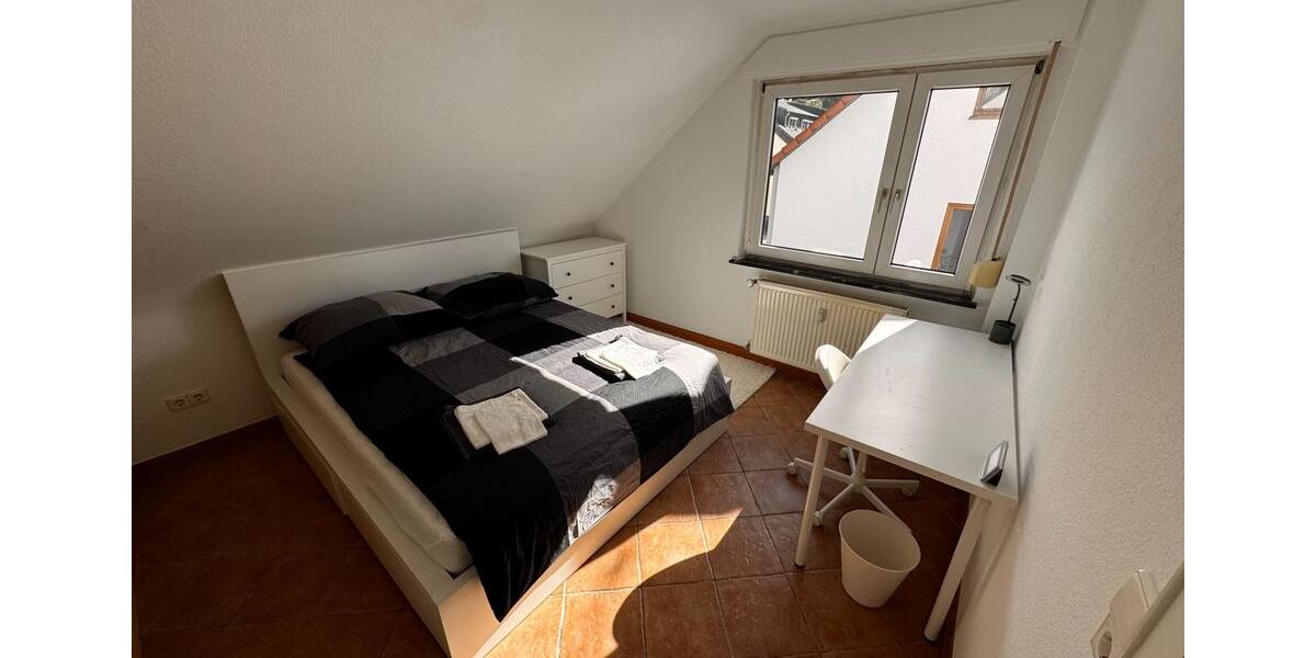 Wohnen auf Zeit Karlsruhe Wettersbach - 3 Zimmer, 70 m&sup2;, 1.270&euro; | Angebot:26219711