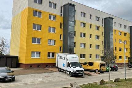 Wohnung Cölpin - 4 Zimmer, 71 m&sup2;, 440&euro; | Angebot:25277902