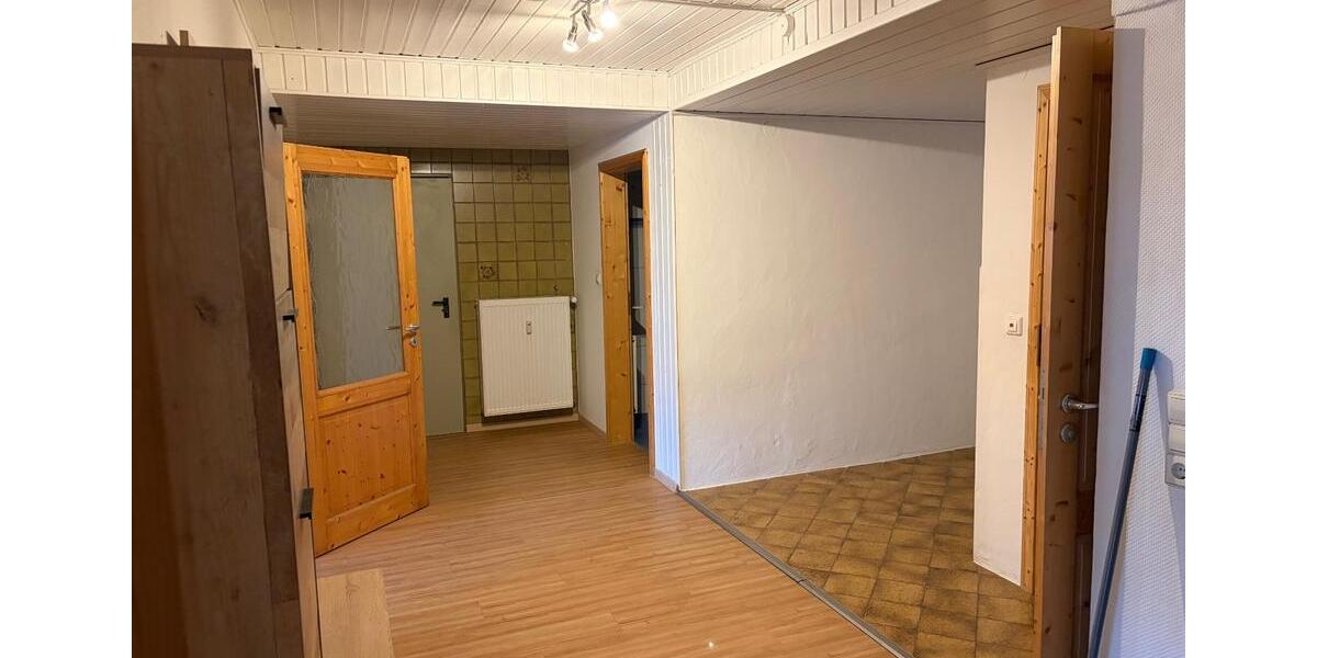 Etagenwohnung Bitz - 2 Zimmer, 104 m&sup2;, 500&euro; | Angebot:24847923