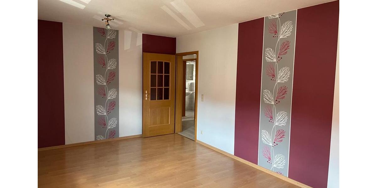 Etagenwohnung Rotenburg an der Fulda - 3 Zimmer, 80 m&sup2;, 770&euro; | Angebot:25745443