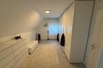 5-Zimmer-Wohnung mit großem Garten, Terrasse & hochw. Ausstattung zimmer