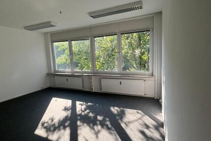 Gewerbeflächen 25,40 qm in Eggersdorf zu vermieten 3. OG