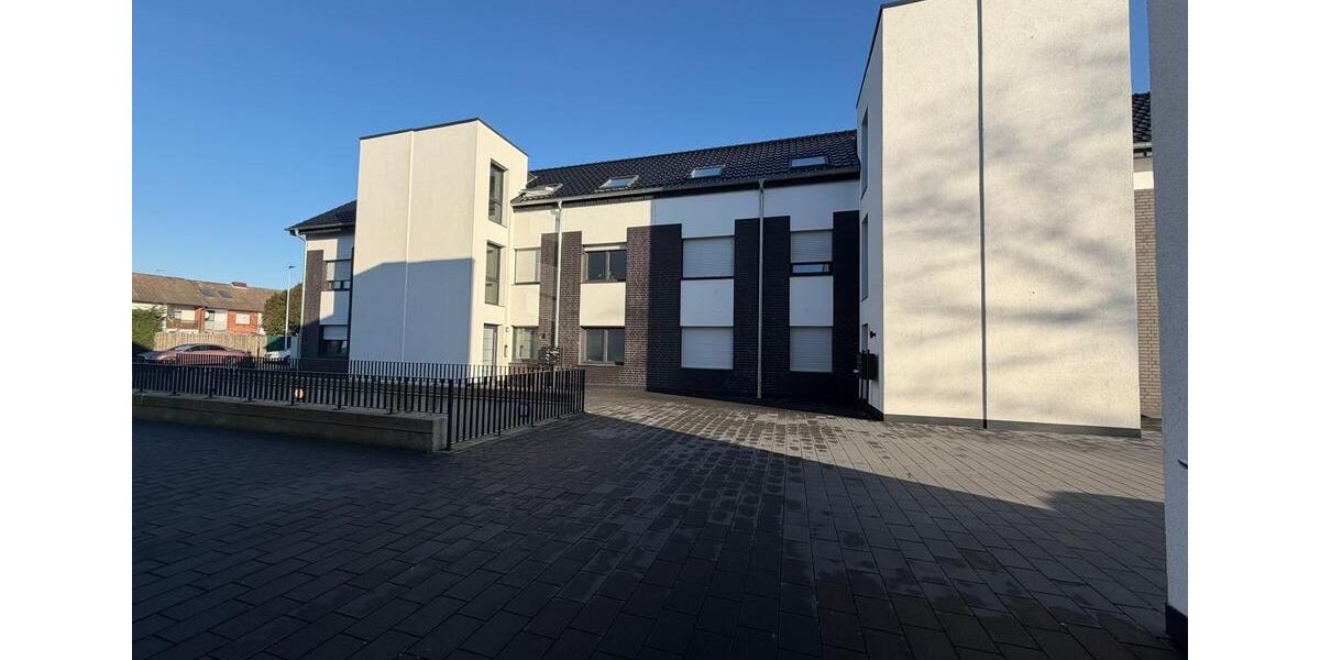 Erdgeschoßwohnung Emmerich am Rhein - 3 Zimmer, 71 m&sup2;, 895&euro; | Angebot:25854647