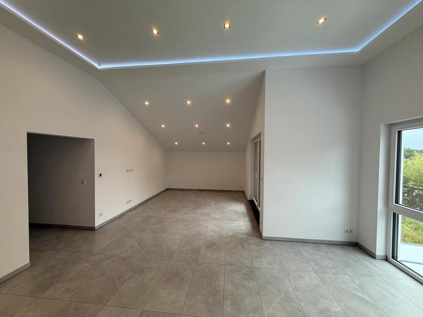 TOP MODERNE 3 Zimmer Wohnung MIT EBK UND SMART HOME TECHNOLOGIE