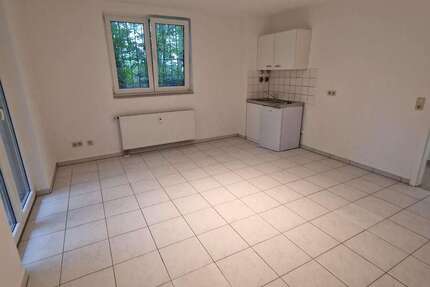 Wohnung zum Mieten in Wuppertal 270 € 30.04 m² 1 zimmer