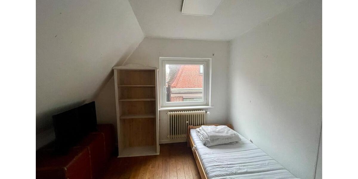 Einfamilienhaus Wilster - 4 Zimmer, 130 m&sup2;, 650&euro; | Angebot:25810109