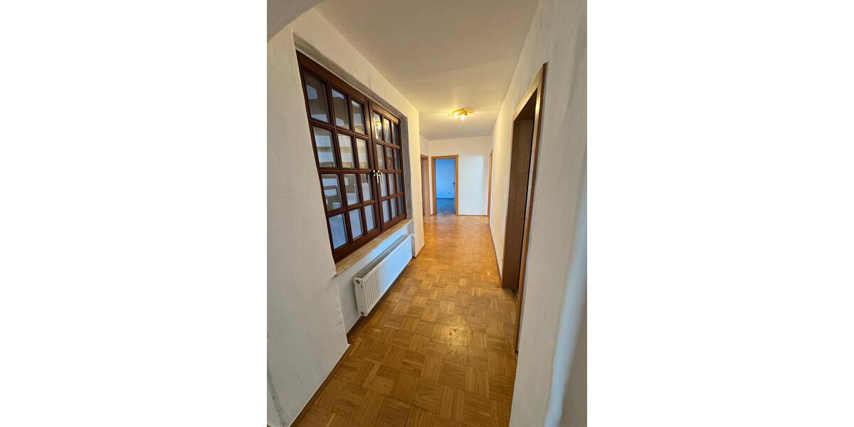 Exklusive, lichtdurchflutete 5,5 Zimmer-Wohnung - Saniert 5 zimmer