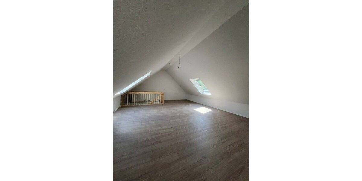 Etagenwohnung Wildeshausen - 3 Zimmer, 108 m&sup2;, 1.180&euro; | Angebot:26862415