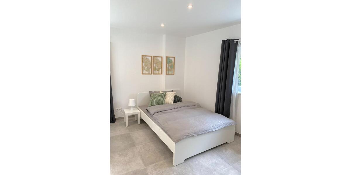 Wohnen auf Zeit Bad Oeynhausen Rehme - 1 Zimmer, 35 m&sup2;, 990&euro; | Angebot:25678666