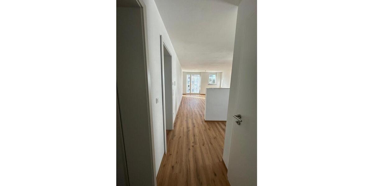 Etagenwohnung Kemnath - 3 Zimmer, 71 m&sup2;, 902&euro; | Angebot:25945348
