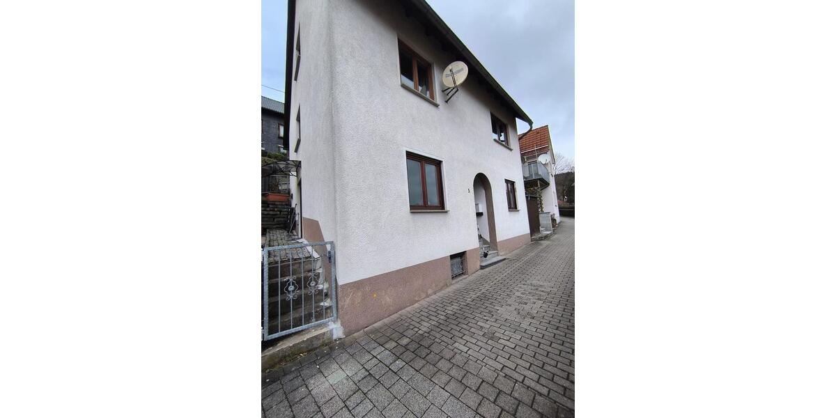 Einfamilienhaus Zella-Mehlis Mehlis - 4 Zimmer, 118 m&sup2;, 790&euro; | Angebot:26020011