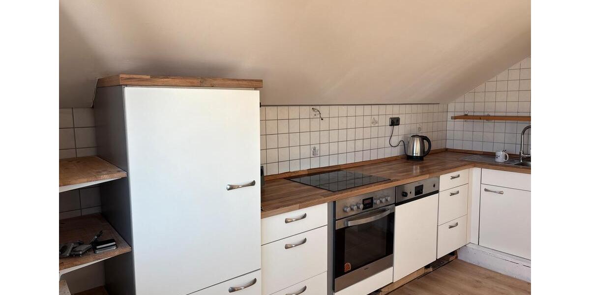 Dachgeschoßwohnung Kronach - 2 Zimmer, 50 m&sup2;, 475&euro; | Angebot:26006511