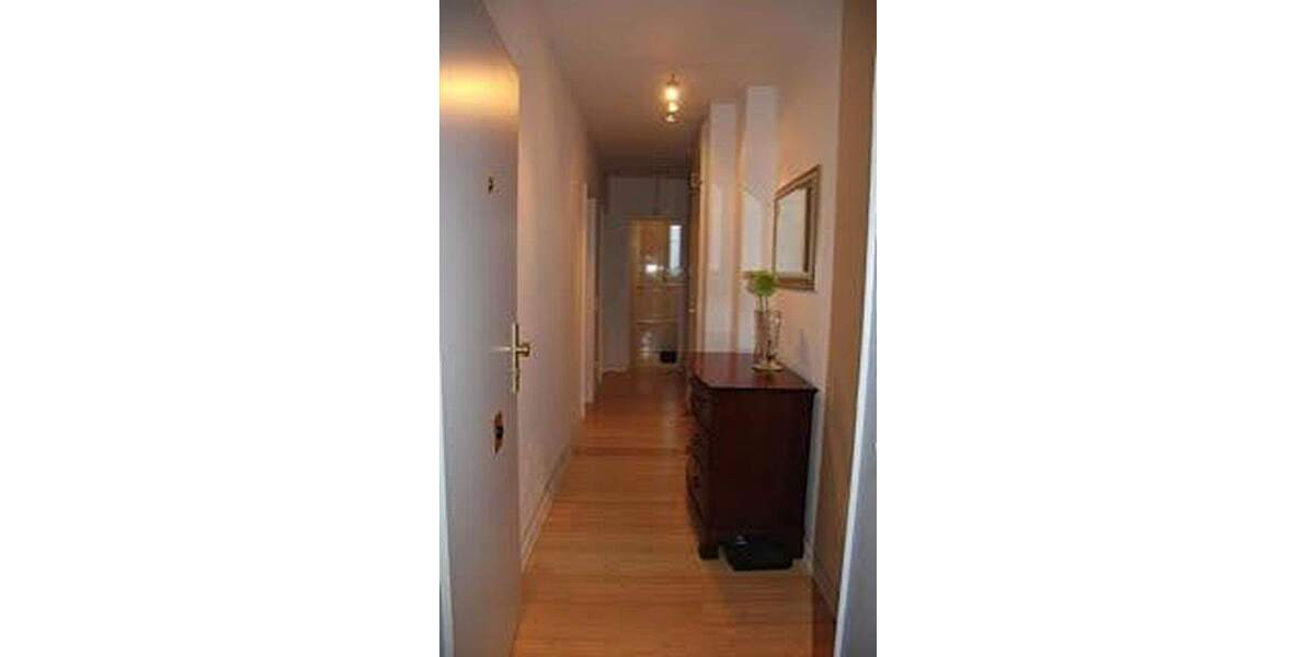 Etagenwohnung Hamburg Groß Borstel - 3 Zimmer, 84 m&sup2;, 1.400&euro; | Angebot:25338282