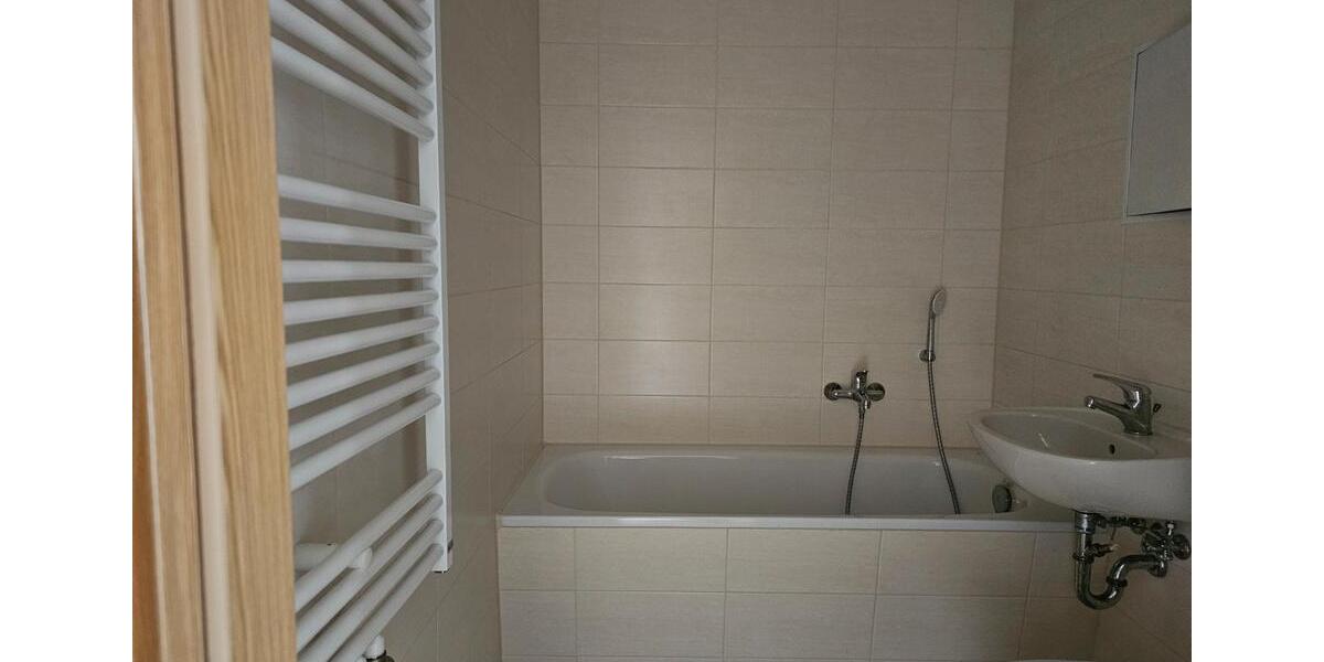 Etagenwohnung Zschopau - 3 Zimmer, 55 m&sup2;, 298&euro; | Angebot:25124980