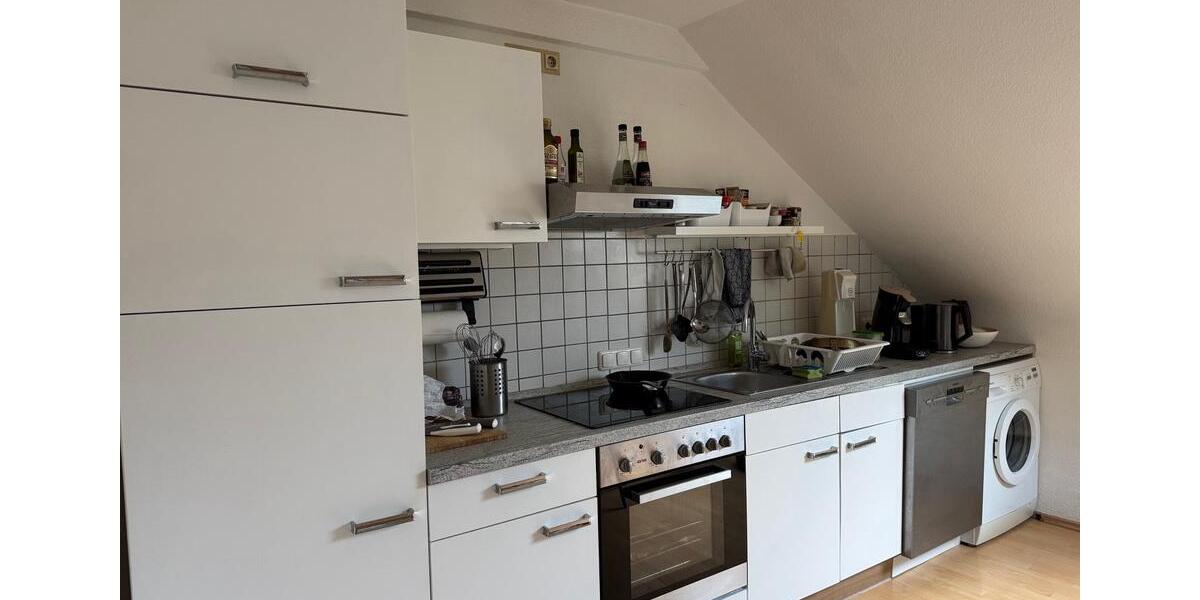 Dachgeschoßwohnung Würzburg Steinbachtal - 3 Zimmer, 75 m&sup2;, 830&euro; | Angebot:25332242