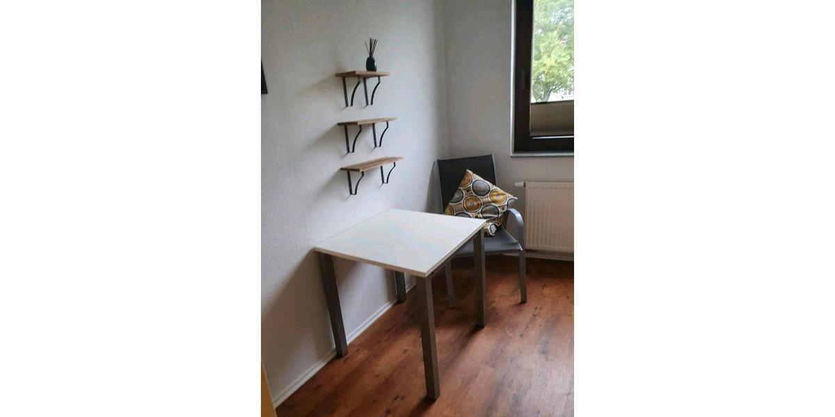 Wohnen auf Zeit Bremen Häfen - 1 Zimmer, 15 m&sup2;, 17&euro; | Angebot:9727076