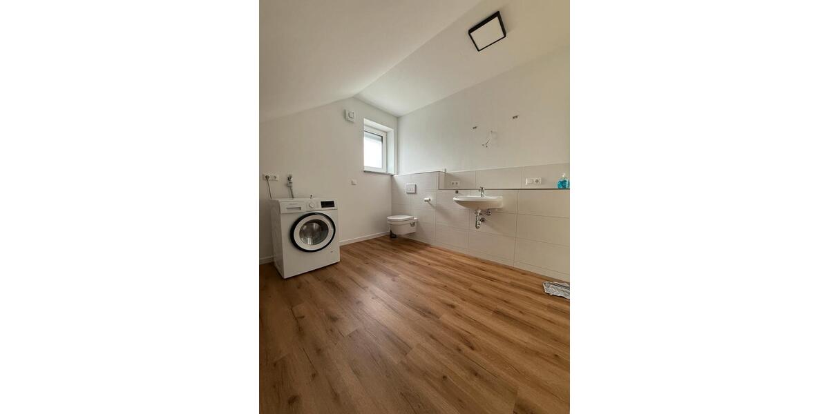 Dachgeschoßwohnung Bodenwöhr - 2 Zimmer, 72 m&sup2;, 648&euro; | Angebot:26614902