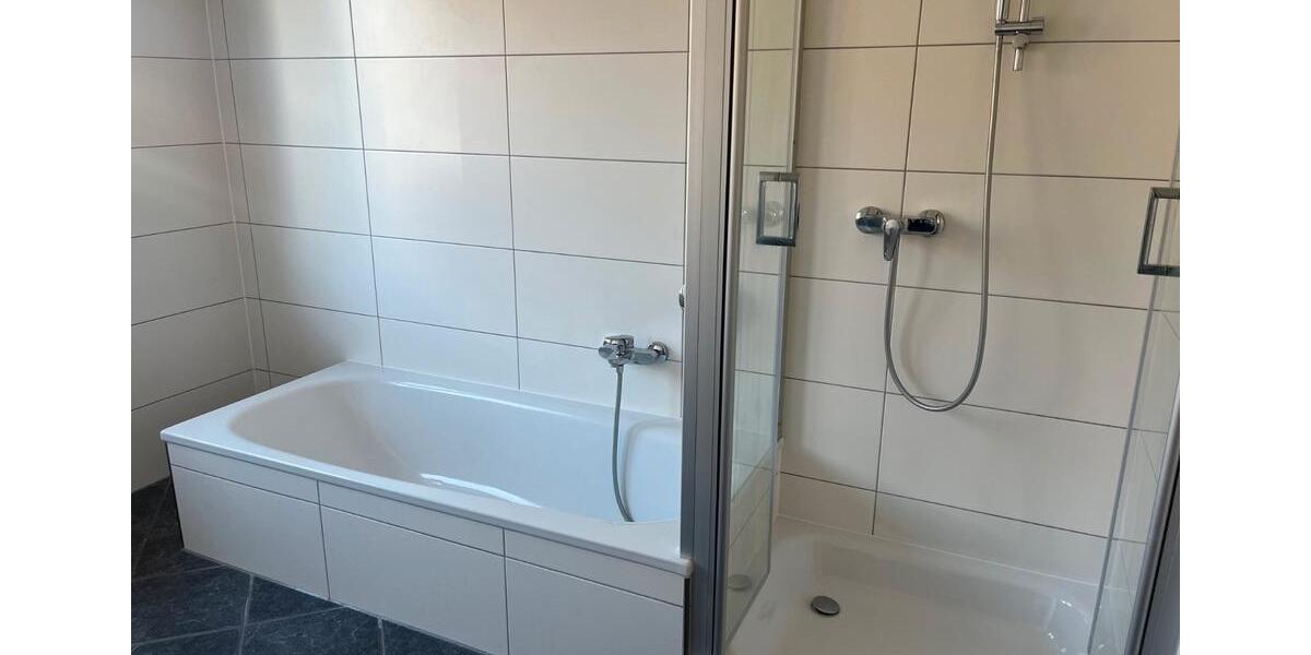 Erdgeschoßwohnung Northeim - 3 Zimmer, 90 m&sup2;, 900&euro; | Angebot:26249488