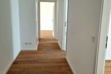 Wohnung München Neupasing - 3 Zimmer, 80 m&sup2;, 1.990&euro; | Angebot:26975444