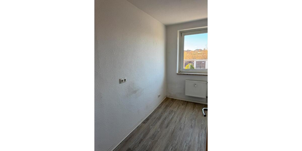 Etagenwohnung Strehla - 3 Zimmer, 73 m&sup2;, 447&euro; | Angebot:22212143