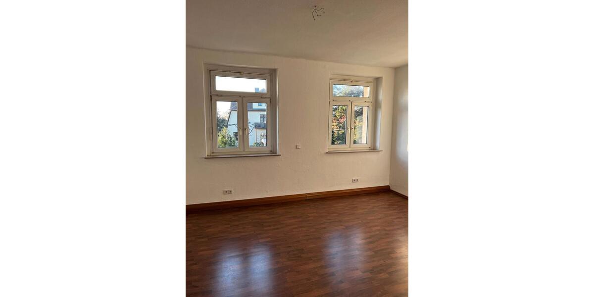 Etagenwohnung Sandersdorf-Brehna Brehna - 3 Zimmer, 90 m&sup2;, 675&euro; | Angebot:25974534