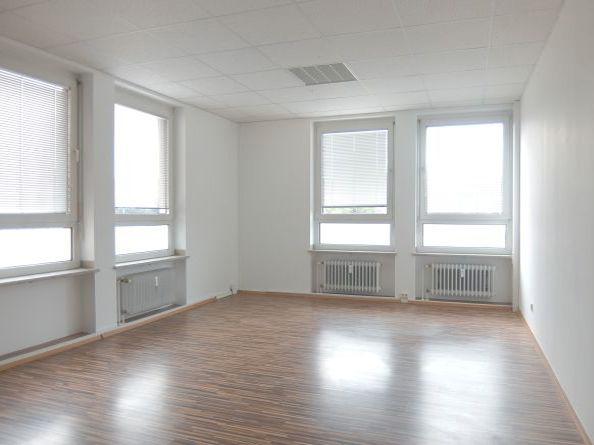 VB3790a Moderne, repräsentative Büro- oder Praxisfläche Regensburg - Süd zimmer