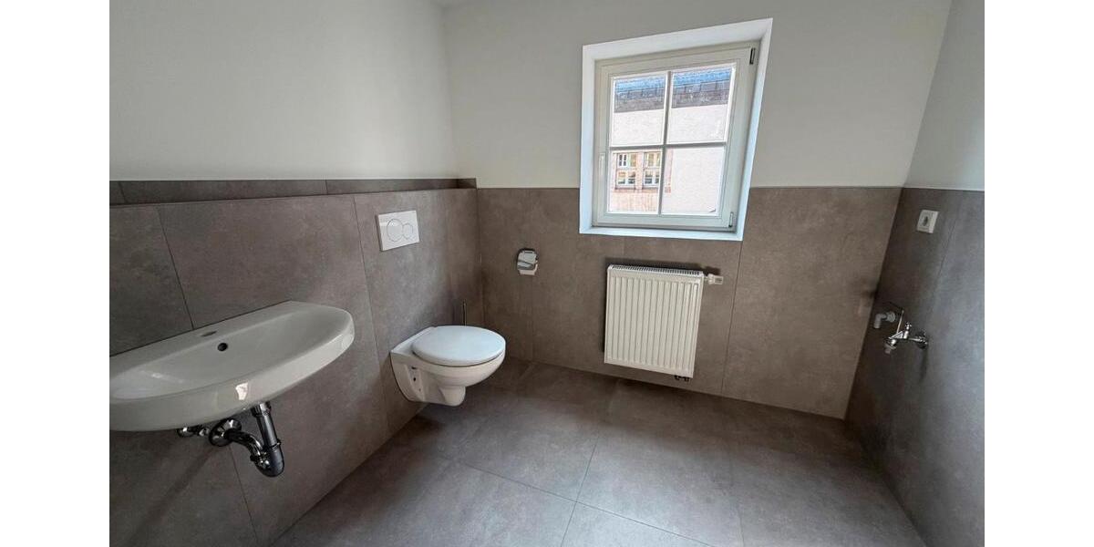 Etagenwohnung Bleicherode - 3 Zimmer, 123 m&sup2;, 1.090&euro; | Angebot:26511813