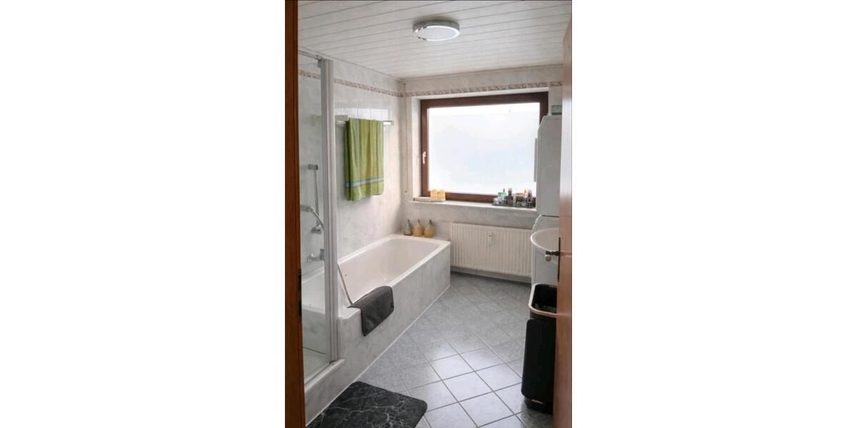 Wohnen auf Zeit Laupheim - 3 Zimmer, 96 m&sup2;, 500&euro; | Angebot:26660803