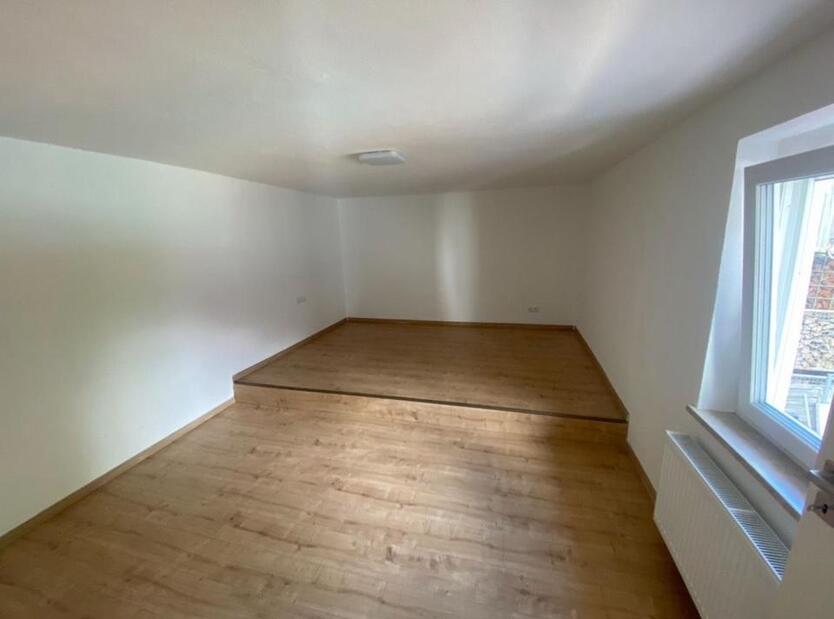 1 Zimmerwohnung mit separten Küche, 1ZKB Etagenwohnung