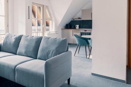 Wohnen auf Zeit Karlsruhe Innenstadt-Ost - 2 Zimmer, 65 m&sup2;, 1.950&euro; | Angebot:24423760