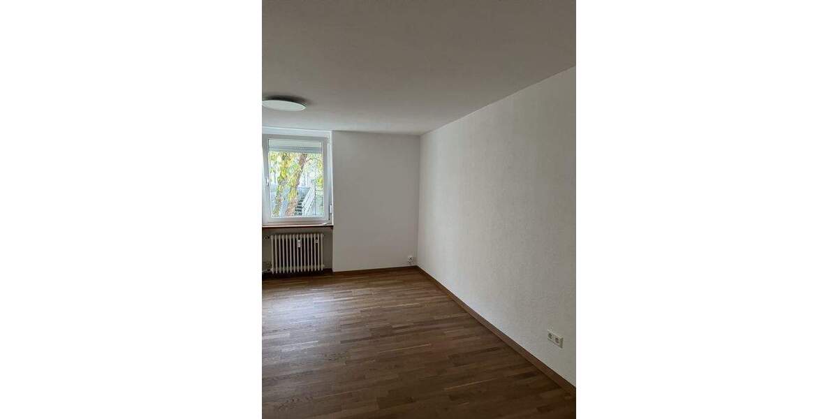 Etagenwohnung Engen - 3 Zimmer, 108 m&sup2;, 900&euro; | Angebot:26257441