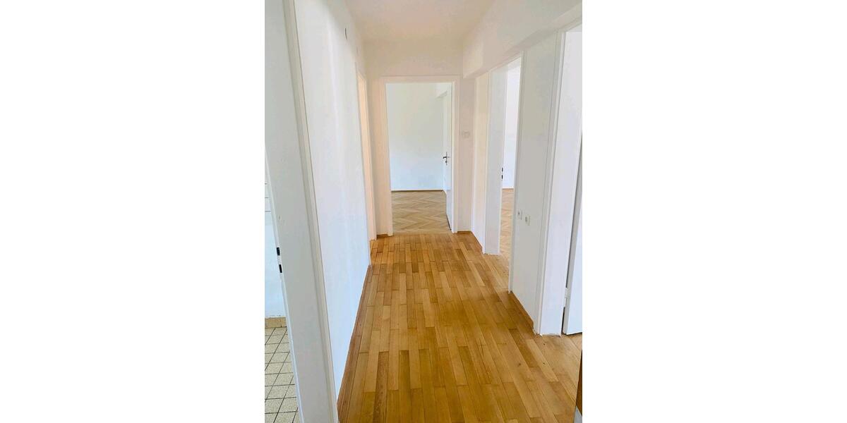 Etagenwohnung München Aubing-Lochhausen-Langwied - 3 Zimmer, 90 m&sup2;, 2.000&euro; | Angebot:26583410