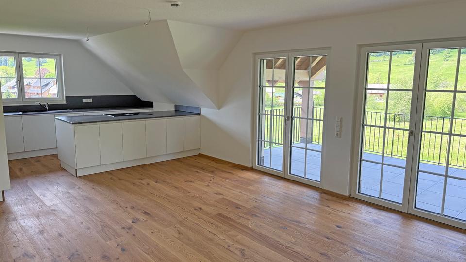 Dachgeschoßwohnung St. Blasien - 3.5 Zimmer, 98 m&sup2;, 1.250&euro; | Angebot:26681882