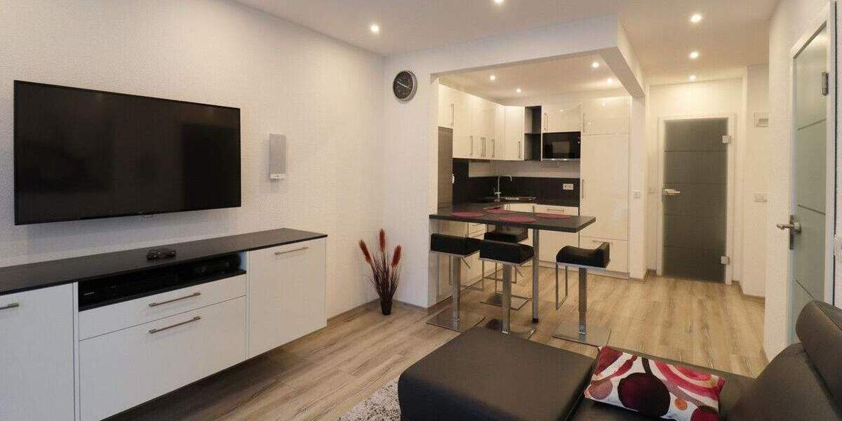 Möblierter Wohntraum mit Einbauküche und TG-Stellplatz und Gartenanteil in zentraler Lage! 2 zimmer