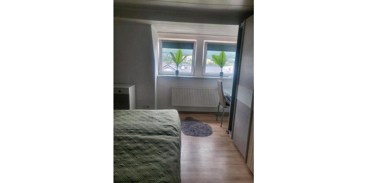 Dachgeschoßwohnung Bad Hersfeld - 2 Zimmer, 65 m&sup2;, 480&euro; | Angebot:25294502