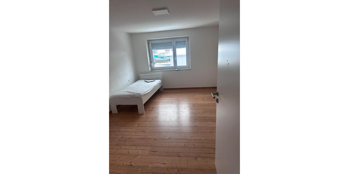 Etagenwohnung Trochtelfingen - 3 Zimmer, 85 m&sup2;, 1.000&euro; | Angebot:24476817