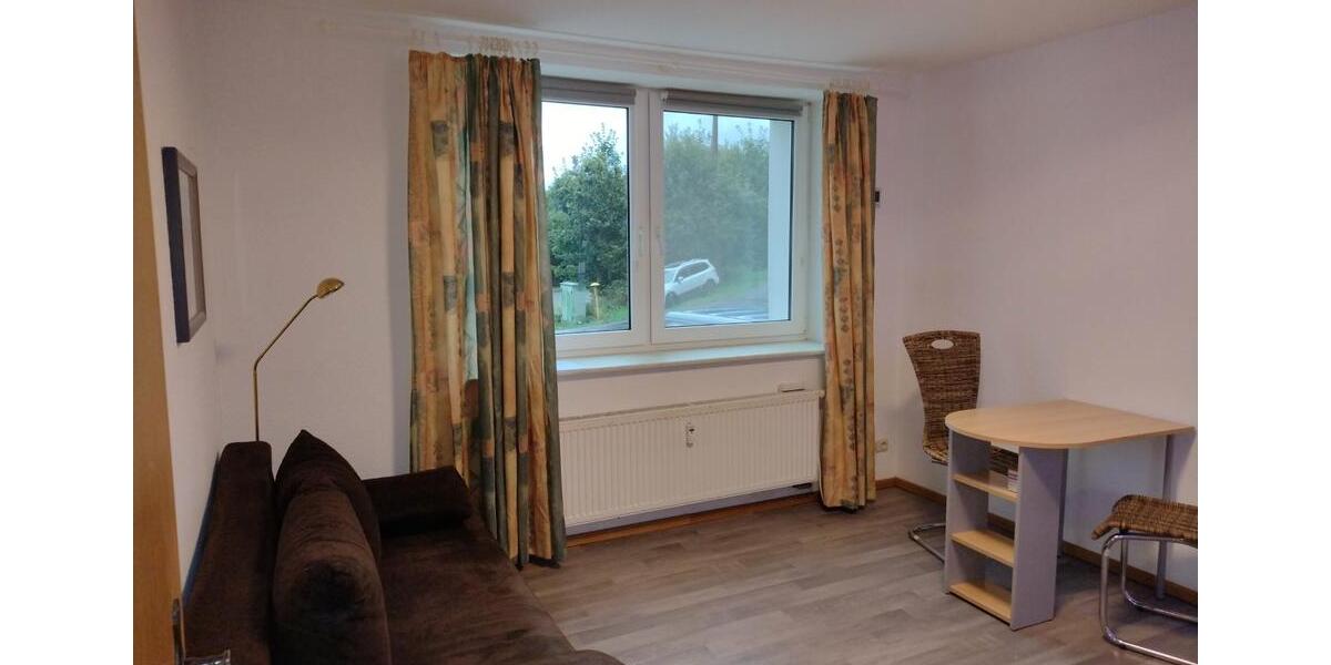 Erdgeschoßwohnung Neuhaus am Rennweg - 1 Zimmer, 22 m&sup2;, 160&euro; | Angebot:26210814