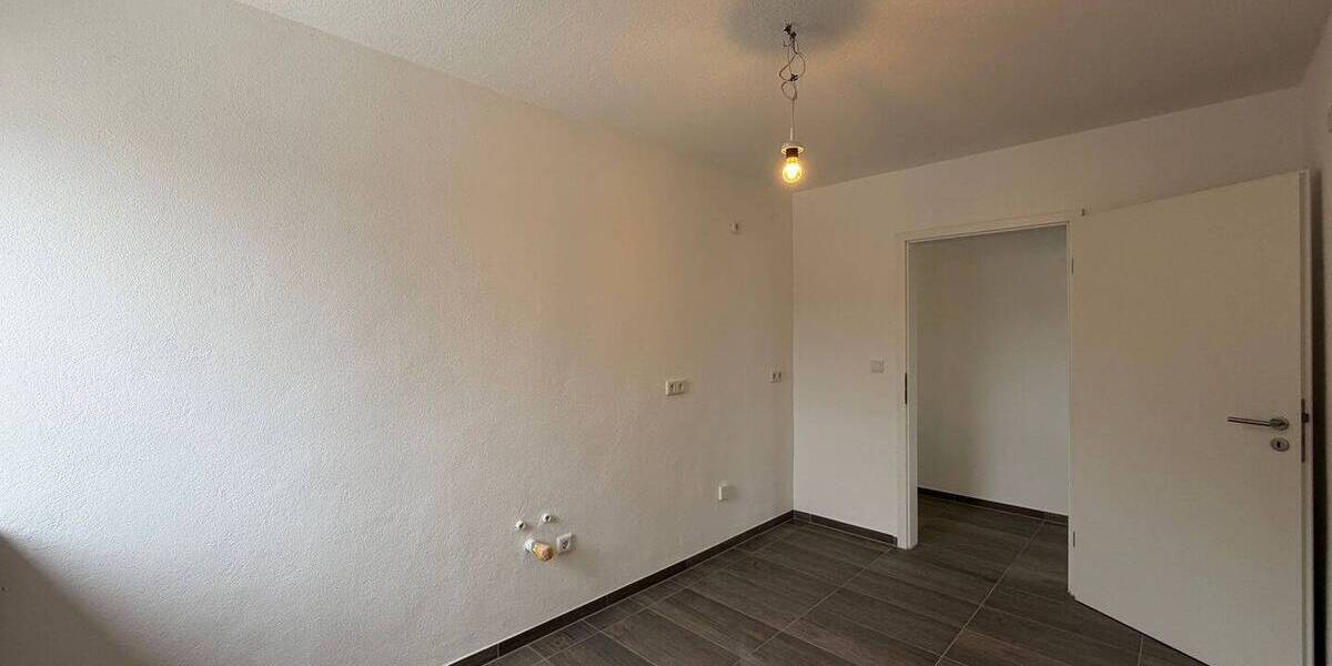 Etagenwohnung Großheubach - 3 Zimmer, 100 m&sup2;, 890&euro; | Angebot:26142148