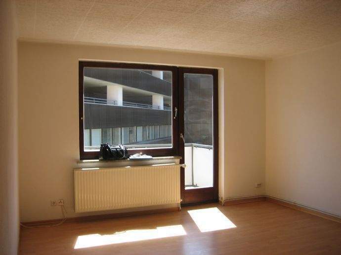 Etagenwohnung Hildesheim Mitte - 3 Zimmer, 77 m&sup2;, 650&euro; | Angebot:25265958