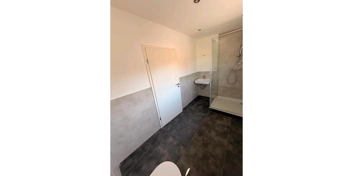 Dachgeschoßwohnung Würselen - 3 Zimmer, 68 m&sup2;, 980&euro; | Angebot:26635271