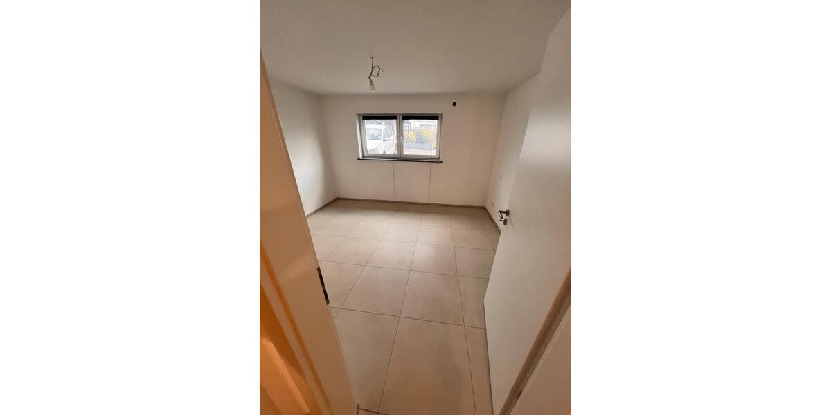Erdgeschoßwohnung Brackenheim - 2 Zimmer, 55 m&sup2;, 950&euro; | Angebot:25182501
