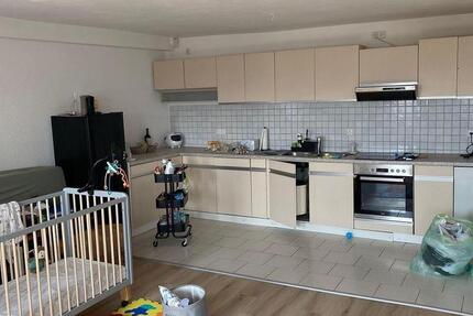 Exklusive 4-Zimmer-Wohnung in Frankfurt-Harheim +Garten+Küche! zimmer