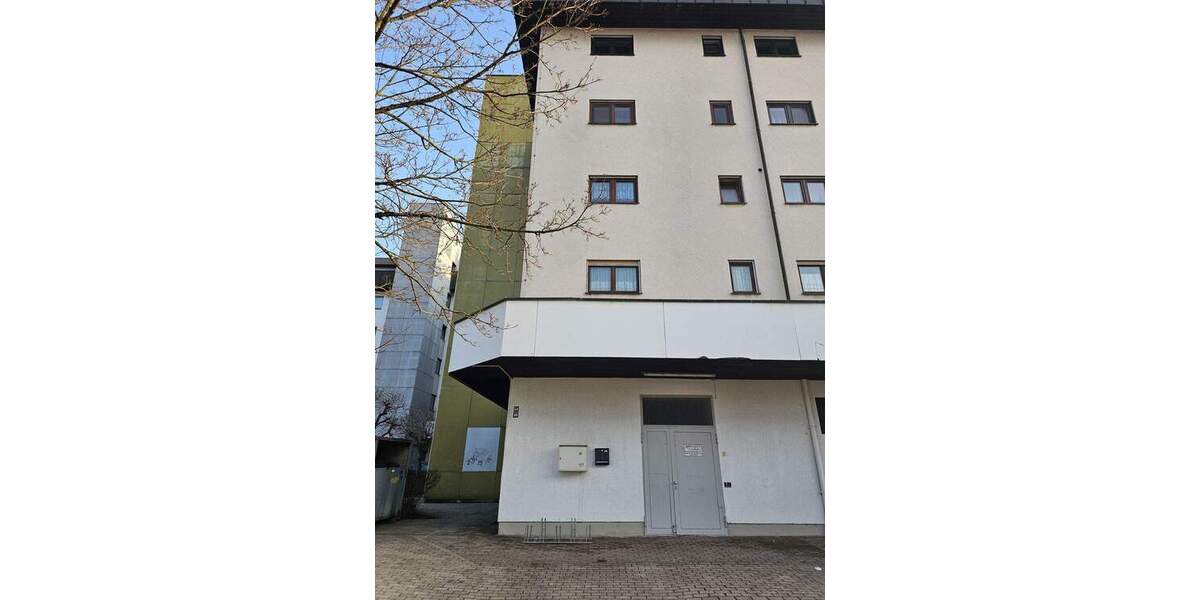 Etagenwohnung Burgkirchen an der Alz Gendorf - 3 Zimmer, 78 m&sup2;, 700&euro; | Angebot:25910745