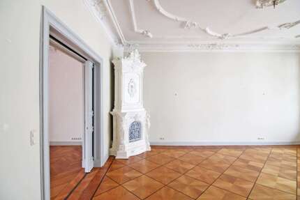 Wohnung Berlin Charlottenburg-Wilmersdorf - 5 Zimmer, 215 m&sup2;, 3.300&euro; | Angebot:26659497
