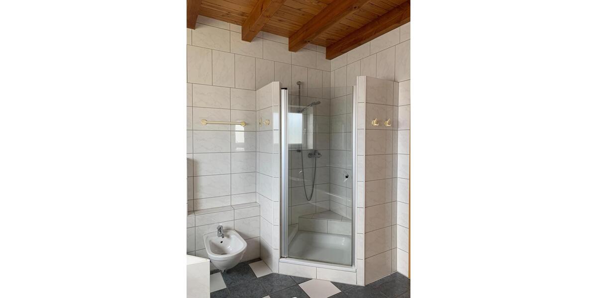 Doppelhaushälfte Queidersbach - 5 Zimmer, 174 m&sup2;, 1.700&euro; | Angebot:26285962