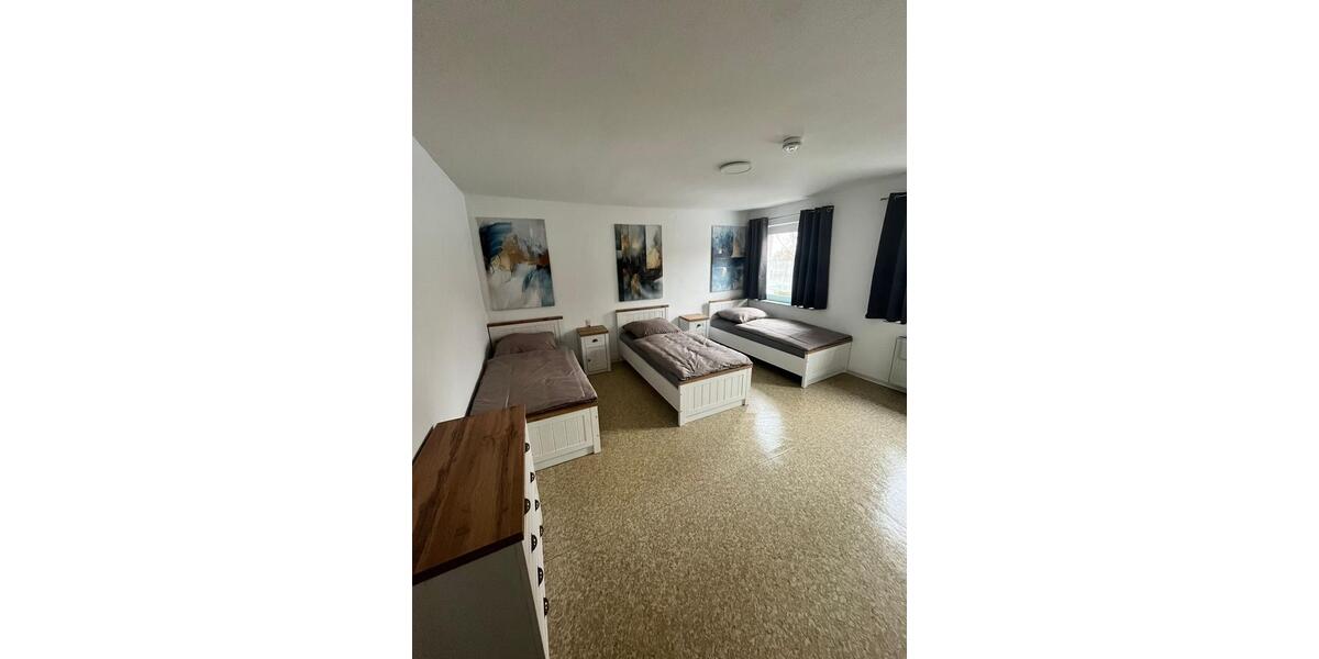 Wohnen auf Zeit Heringen (Werra) - 12 Zimmer, 300 m&sup2;, 18&euro; | Angebot:25823198