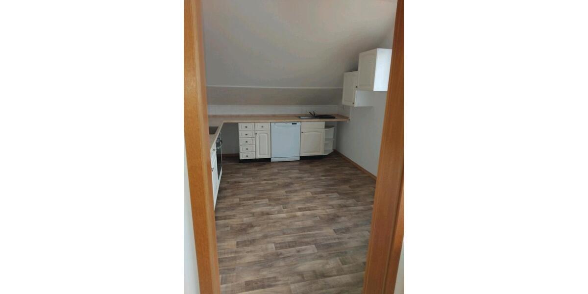 Etagenwohnung Freihung - 4 Zimmer, 90 m&sup2;, 700&euro; | Angebot:26089265