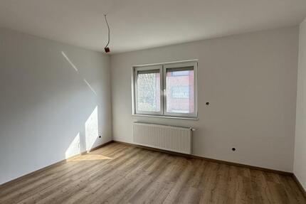 Wohnung Delligsen - 2 Zimmer, 82 m&sup2;, 710&euro; | Angebot:25642845